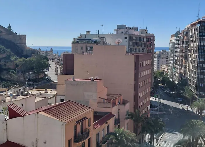 Casa Mila Sv19 Guesthouse 招待所
